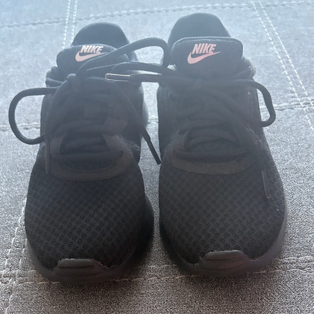 Nike Black Mesh Men's Sneakers